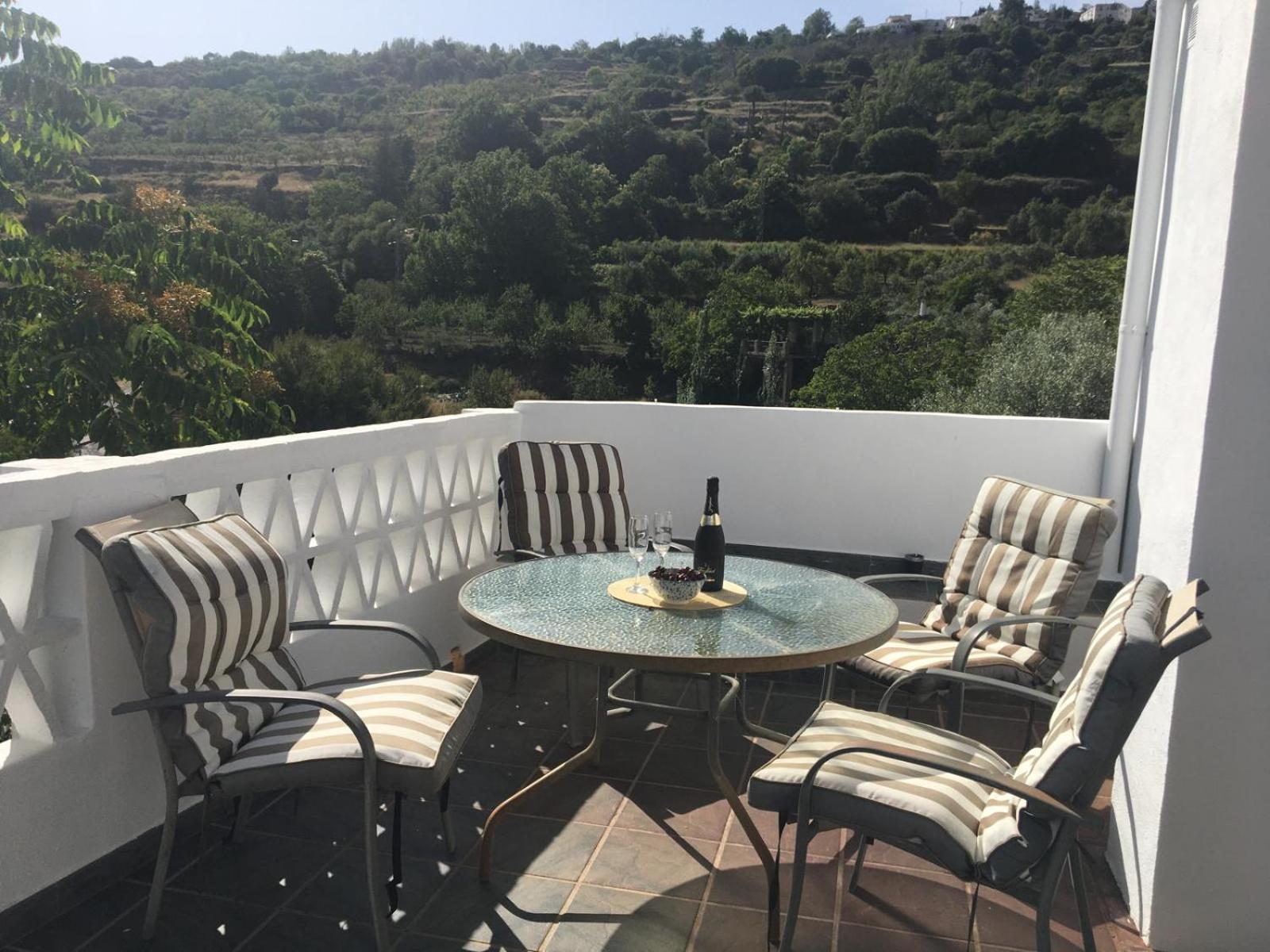 Valle De La Calma - Apartamentos Rurales De Mecina 格拉纳达 外观 照片